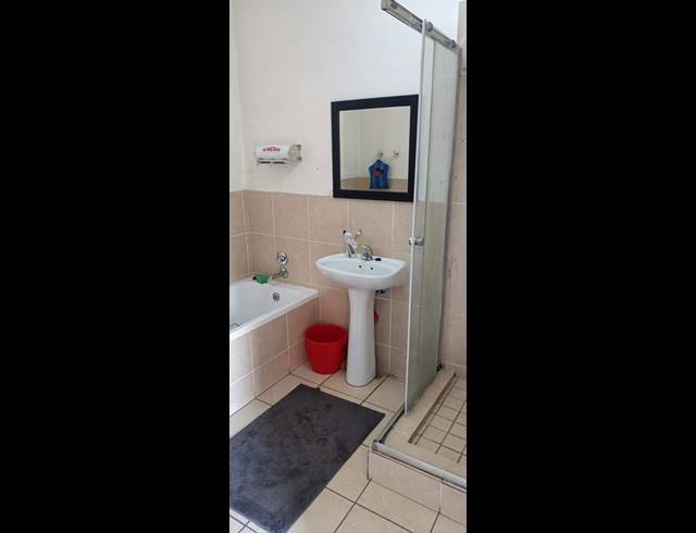 2 BEDROOM APARTMENT FOR SALE IN BOKSBURG WEST